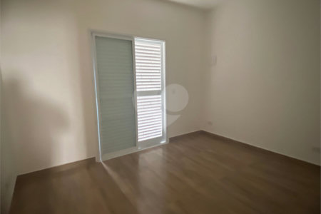Casa à venda com 2 quartos, sendo 1 suíte, em Loteamento Parque Santa Cristina, Sorocaba, SP