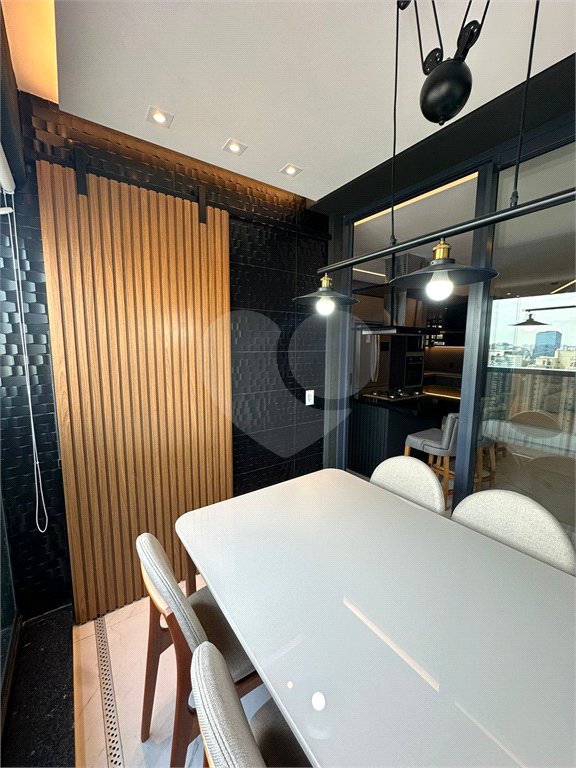 Apartamento à venda com 3 suítes em Jardim das Acácias, São Paulo, SP