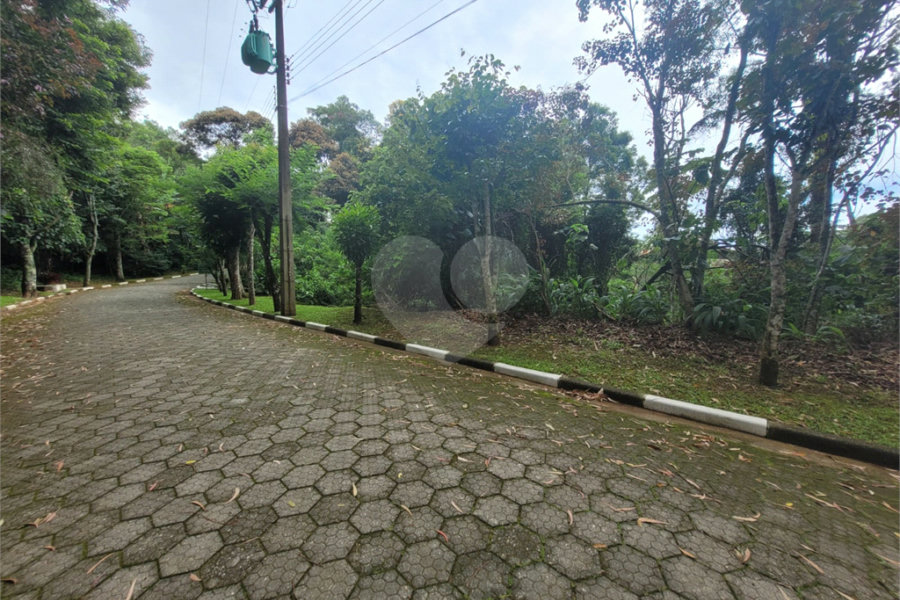 Terreno à venda no condomínio Alpes da Cantareira, Mairiporã - SP