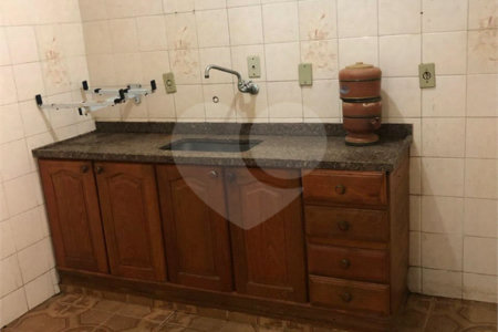 Casa à venda com 4 quartos em Vila Clementino, São Paulo, SP