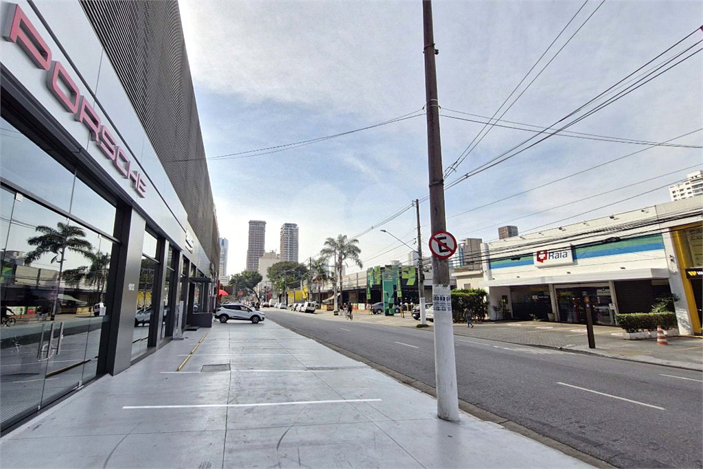 Prédio à venda em Vila Nova Conceição, São Paulo, SP