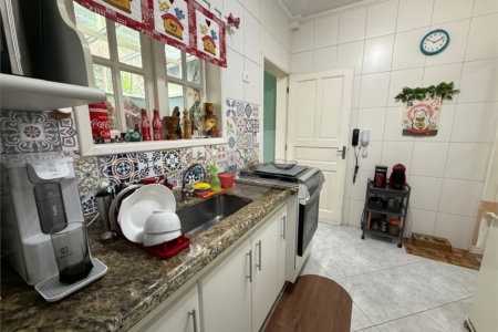 Casa à venda com 2 suítes no condomínio Village Palmas, São Paulo - SP