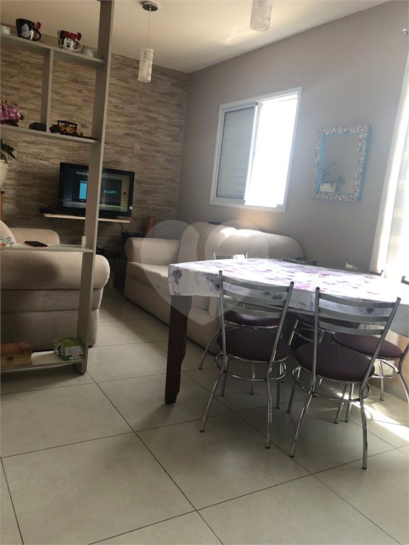 Casa à venda com 2 quartos no condomínio Residencial Iraci II, São Paulo - SP