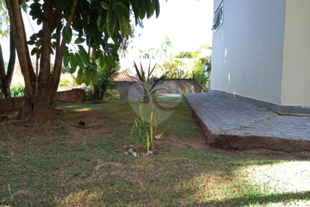 Casa à venda com 3 quartos, sendo 1 suíte,  em Bosque, Vinhedo, SP