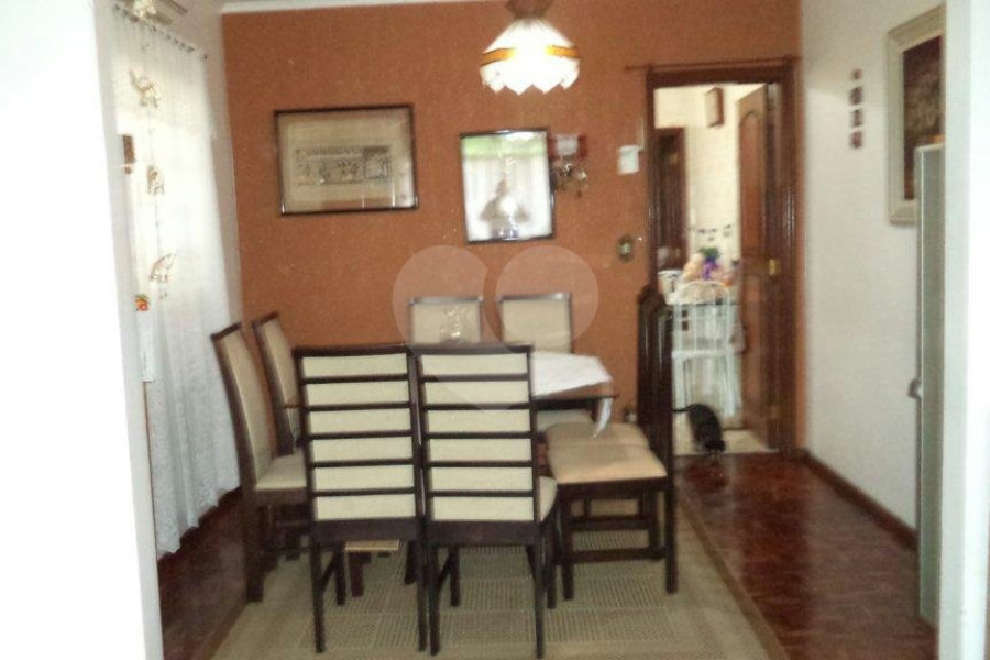 Casa à venda com 5 quartos, sendo 1 suíte, em Vila Mazzei, São Paulo, SP