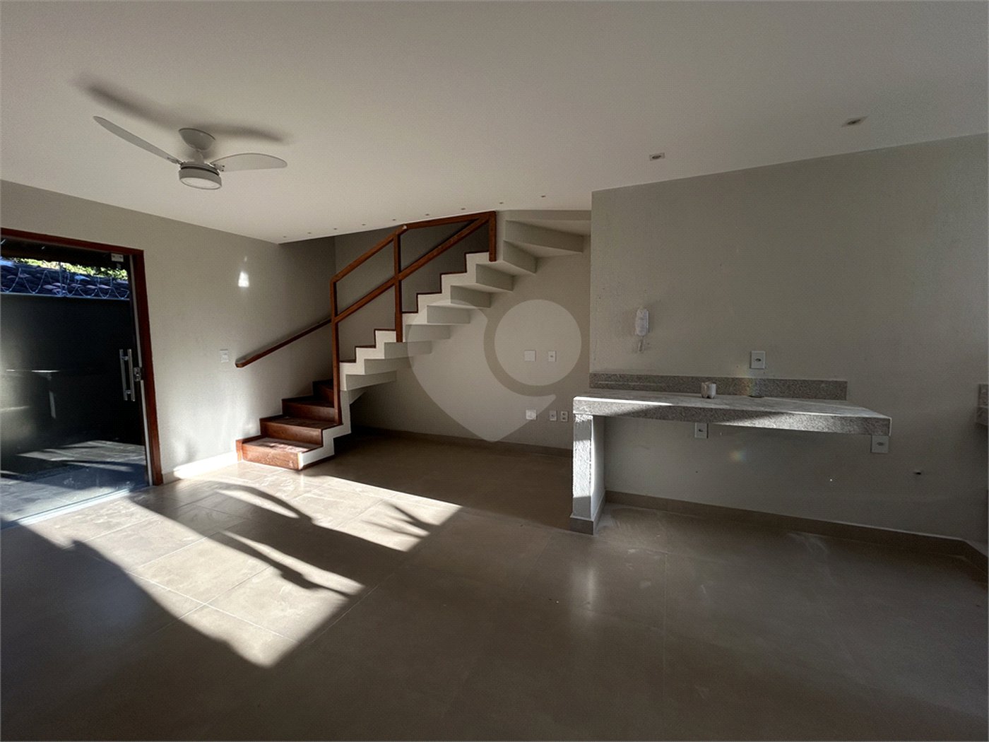 Duplex à venda com 3 suítes no Centro / Arraial D'ajuda, Porto Seguro, BA