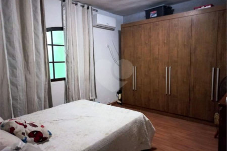 Casa à venda com 3 quartos em Campo Grande, Rio de Janeiro, RJ