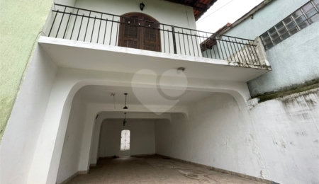 Casa à venda com 4 quartos, sendo 1 suíte,  em Mandaqui, São Paulo, SP