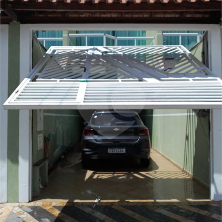 Sobrado à venda com 3 quartos, sendo 1 suíte, em Cidade Patriarca, São Paulo, SP