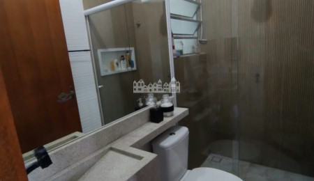Casa à venda com 2 quartos no condomínio Almeria, Atibaia - SP
