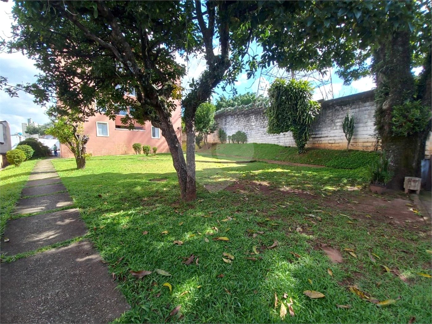 Apartamento à venda com 2 quartos em Jardim Ivana, São Paulo, SP