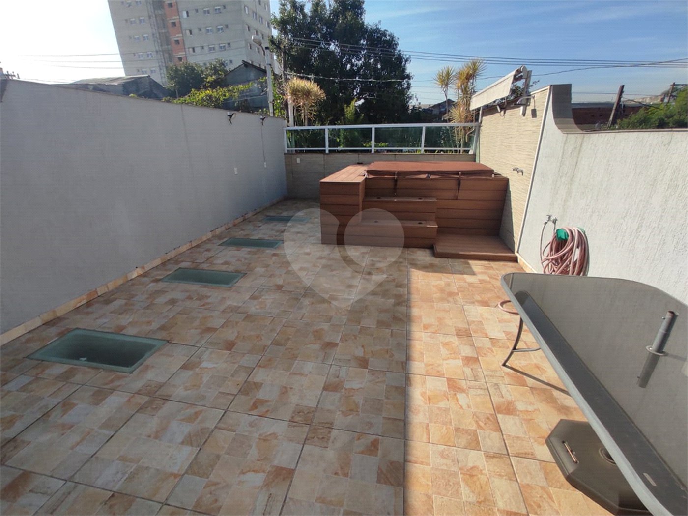 Sobrado à venda com 3 quartos, sendo 1 suíte, em Vila Ema, São Paulo, SP