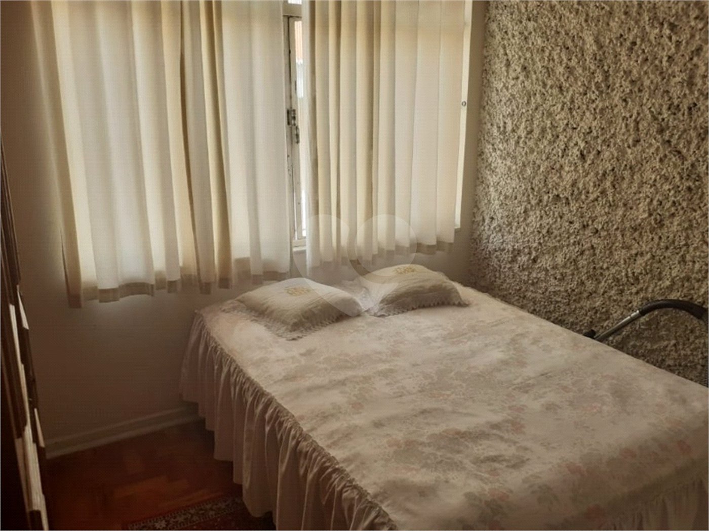 Sobrado à venda com 4 quartos, sendo 1 suíte,  em Jardim São Paulo(zona Norte), São Paulo, SP