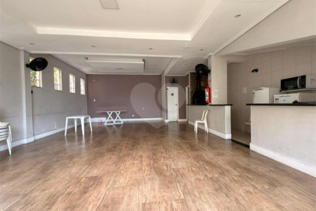 Casa à venda com 2 quartos no condomínio Dora, Guarulhos - SP