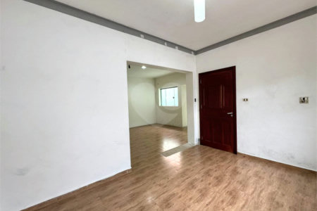 Casa à venda com 3 quartos, sendo 1 suíte, no Centro, Itapetininga, SP