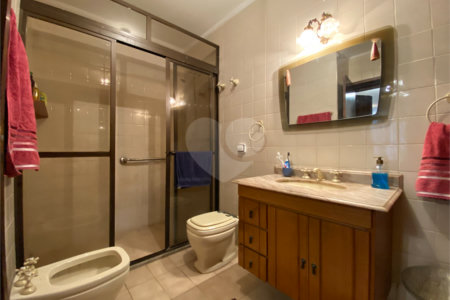 Apartamento à venda com 3 quartos, sendo 1 suíte, em Santa Cecília, São Paulo, SP