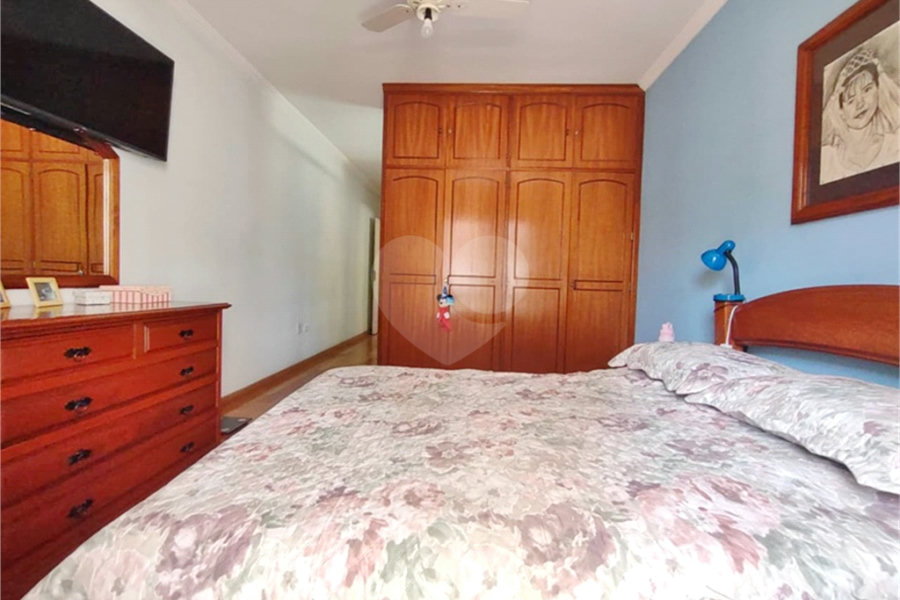 Casa à venda com 3 suítes em Parada Inglesa, São Paulo, SP