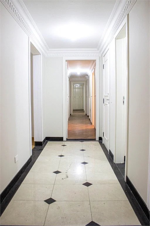 Apartamento à venda com 3 suítes em Jardim Londrina, São Paulo, SP