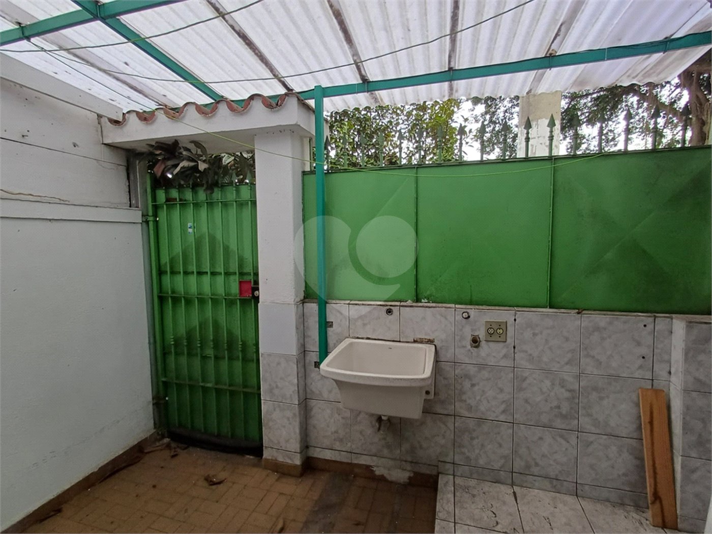 Casa à venda ou para alugar com 4 quartos, sendo 1 suíte, em Tremembé, São Paulo, SP