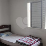 Apartamento à venda com 3 quartos, sendo 1 suíte,  em Campo Grande, São Paulo, SP