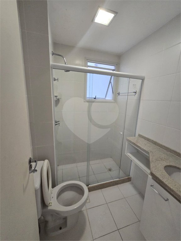 Apartamento para alugar com 2 quartos, sendo 1 suíte, em Parque Riviera, Cabo Frio, RJ