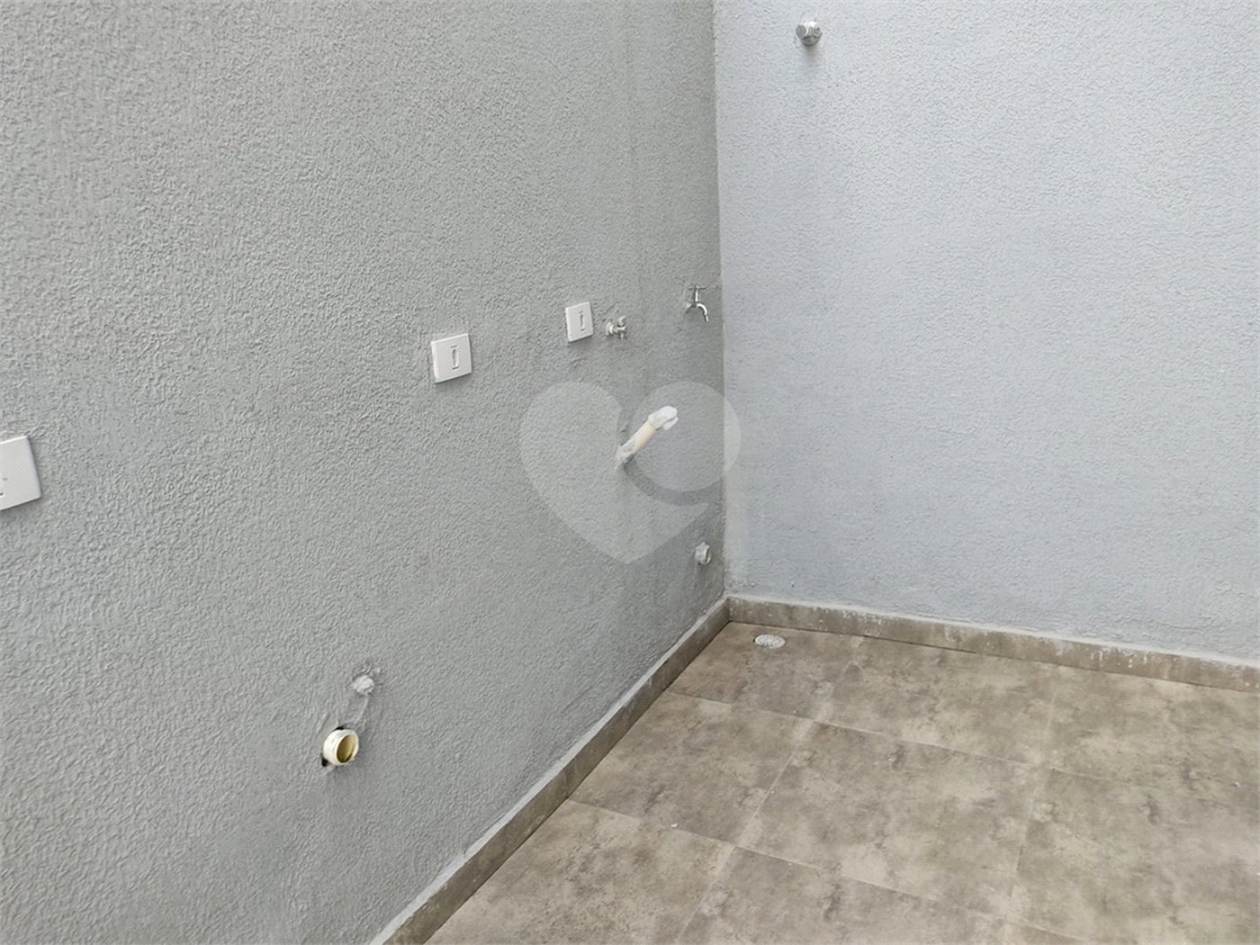 Casa à venda com 2 quartos no condomínio Maria, São Paulo - SP
