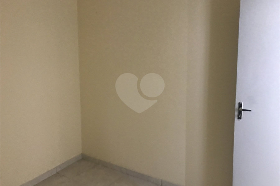 Casa à venda com 4 quartos, sendo 1 suíte, em Santana, São Paulo, SP