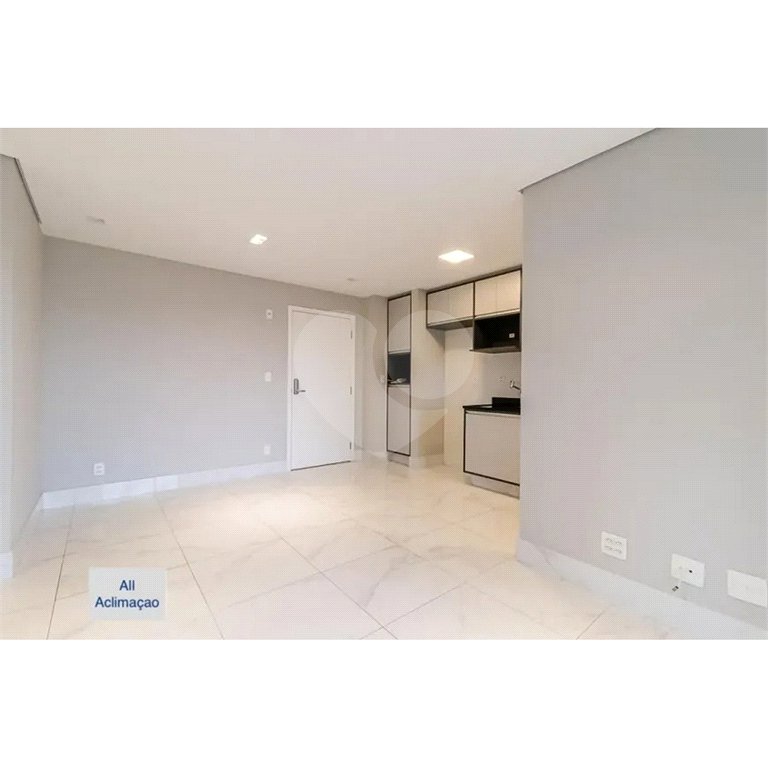 Apartamento à venda com 2 quartos, sendo 1 suíte, em Vila Mariana, São Paulo, SP