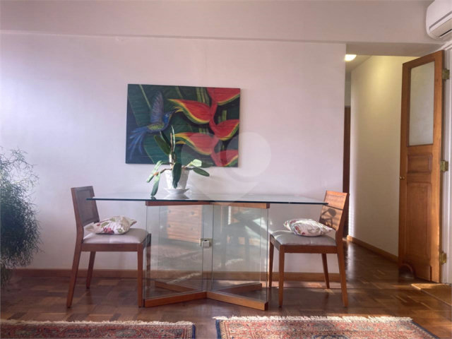 Apartamento à venda com 2 quartos em Granja Julieta, São Paulo, SP
