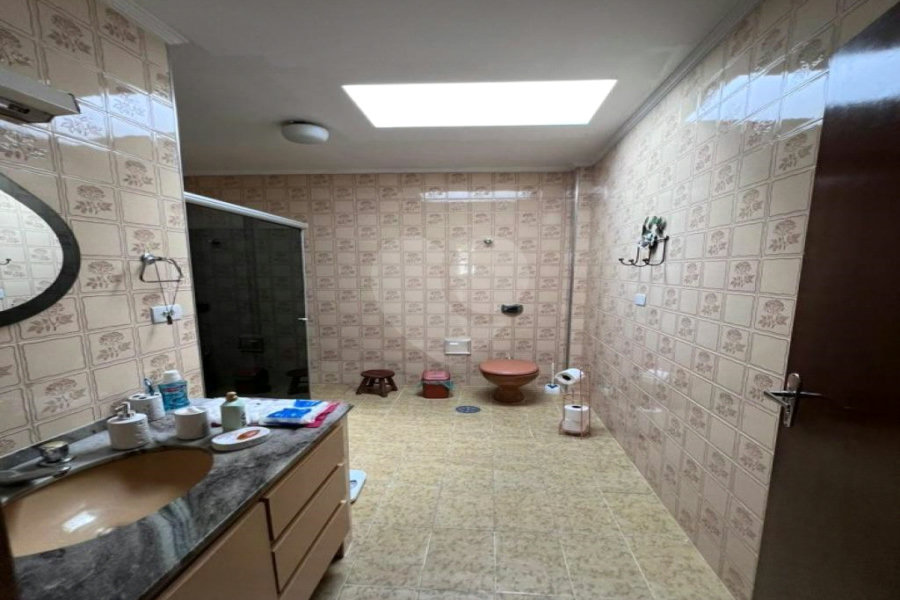 Casa à venda com 3 quartos, sendo 1 suíte, em Tucuruvi, São Paulo, SP