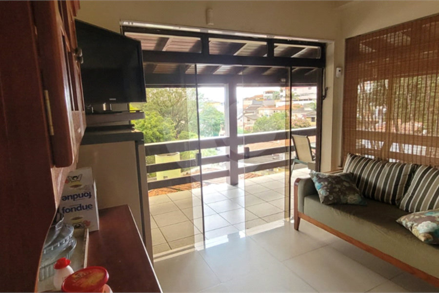 Sobrado à venda com 5 quartos, sendo 4 suítes,  em Tucuruvi, São Paulo, SP