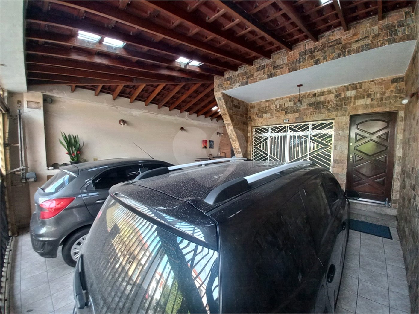 Sobrado à venda com 3 quartos em Vila Paiva, São Paulo, SP