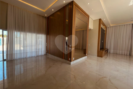 Casa à venda com 3 suítes, em Orla Norte, Porto Seguro, BA