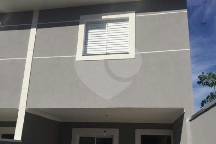 Sobrado à venda com 3 quartos, sendo 1 suíte, em Jaçanã, São Paulo, SP
