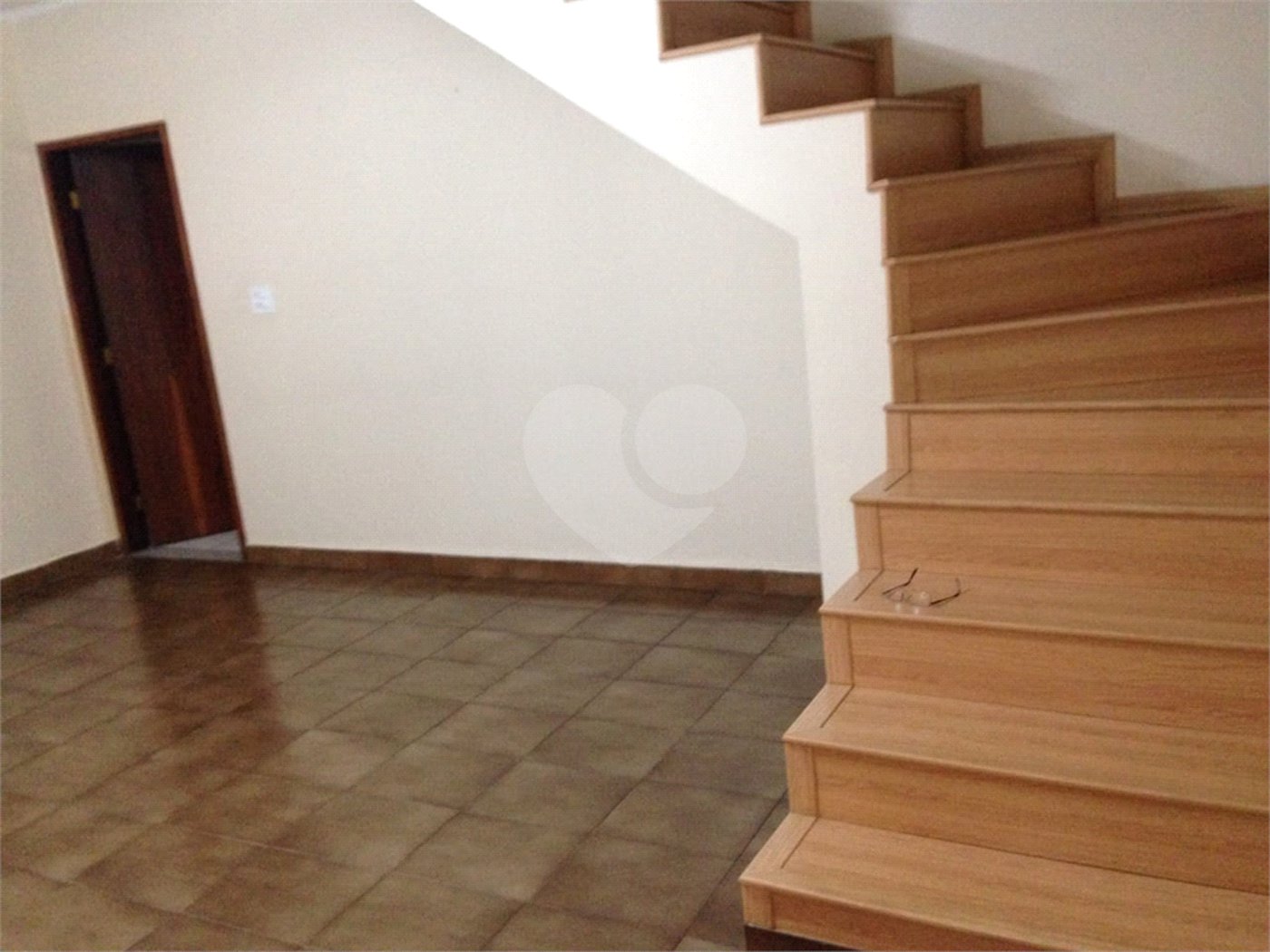 Sobrado à venda com 6 quartos em Vila Nova Cachoeirinha, São Paulo, SP