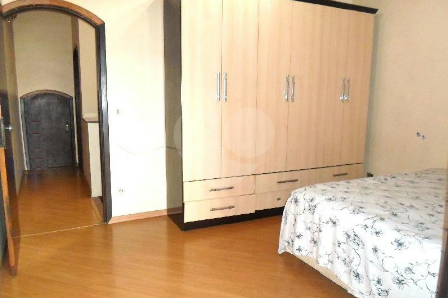 Sobrado à venda com 3 suítes em Vila Galvão, Guarulhos, SP