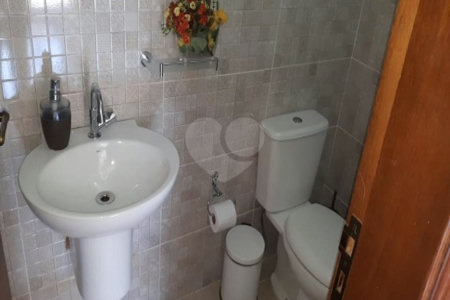 Casa à venda com 4 quartos, sendo 2 suítes,  em Jardim Olympia, São Paulo, SP