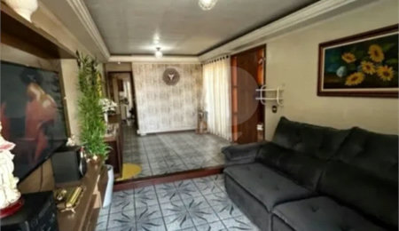 Sobrado à venda com 3 quartos, sendo 1 suíte,  em Jardim Ester, São Paulo, SP