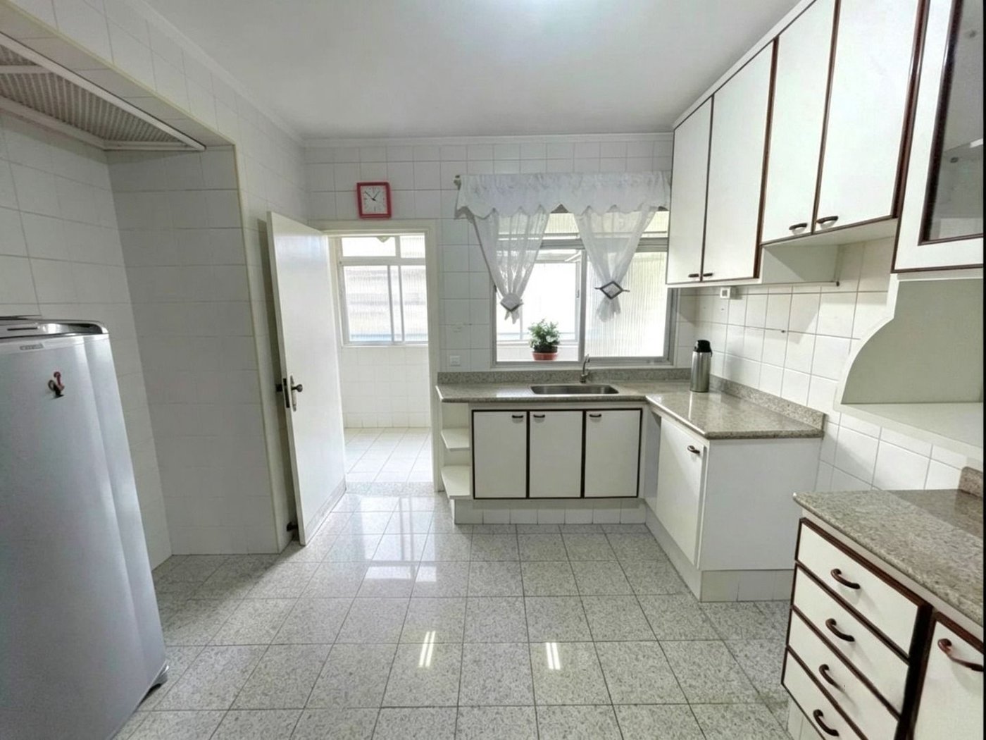Apartamento com 3 dormitórios à venda, 152 m² por R$ 999.000,00 - Gonzaga - Santos/SP