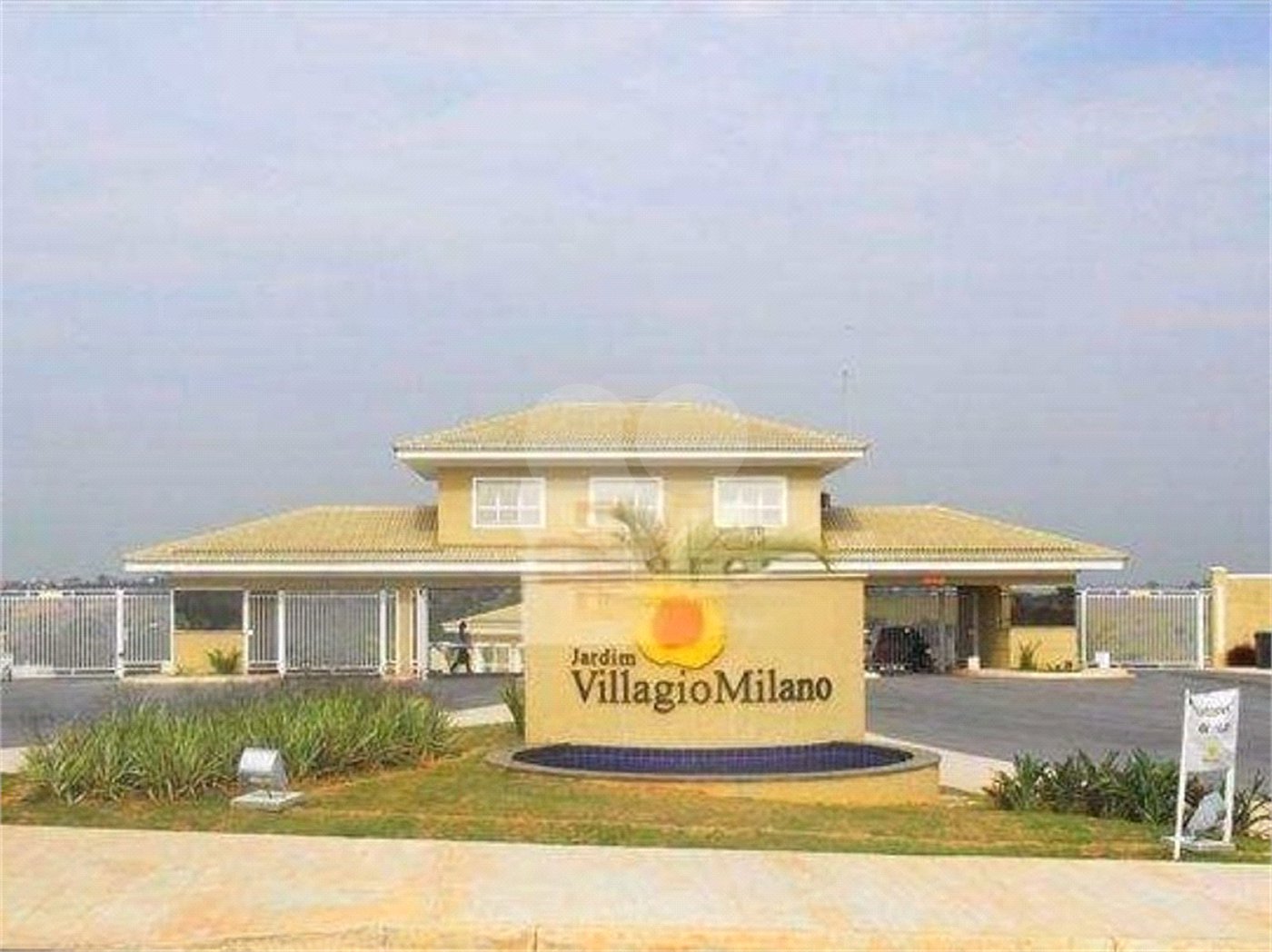 Casa à venda com 3 quartos, sendo 1 suíte, no condomínio Villagio Milano, Sorocaba - SP