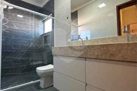 Casa à venda com 3 quartos, sendo 1 suíte,  no condomínio Horto Florestal Villagio, Sorocaba - SP