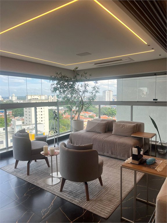 Apartamento à venda com 3 suítes em Jardim Marajoara, São Paulo, SP