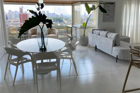 Apartamento à venda com 3 suítes no Centro, Santo André, SP