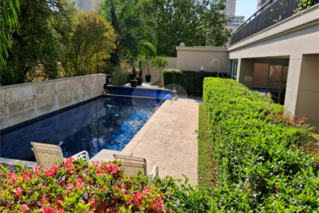 Apartamento à venda com 3 suítes em Vila Mariana, São Paulo, SP
