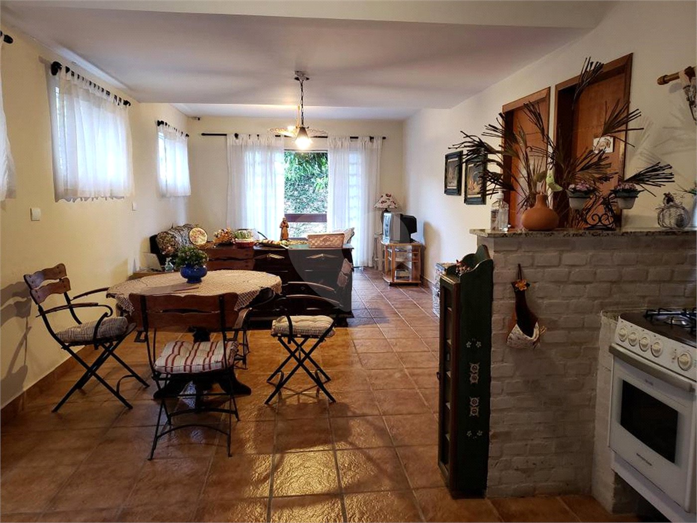 Casa à venda com 5 quartos, sendo 3 suítes, em Jardim da Saúde, São Paulo, SP