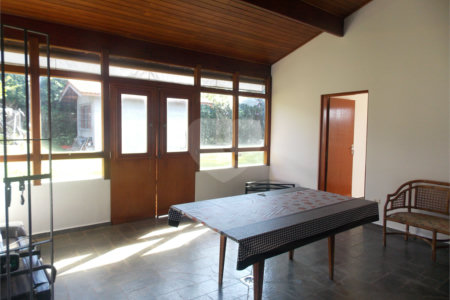 Casa à venda com 2 quartos, sendo 1 suíte, em Campos de Atibaia, Atibaia, SP