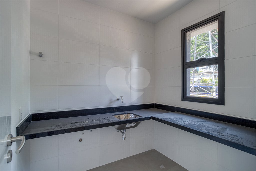 Casa em condomínio à venda com 4 quartos, sendo 2 suítes, em Brooklin, São Paulo, SP