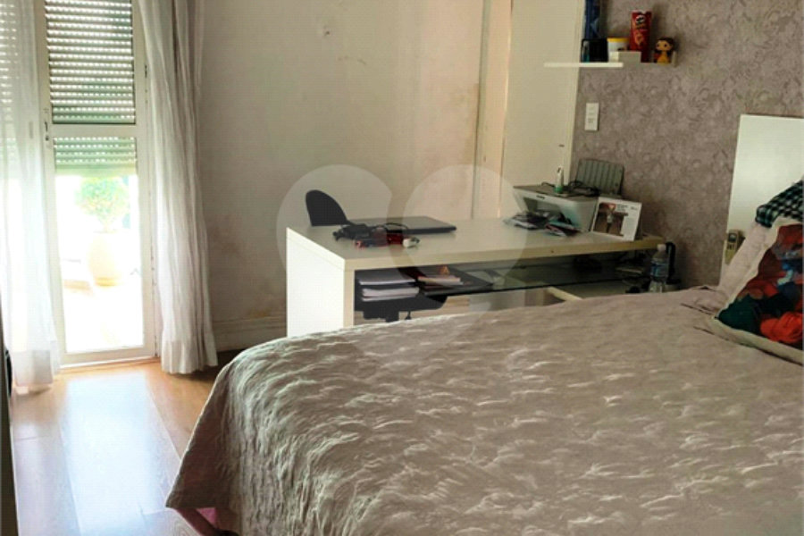 Apartamento à venda com 3 suítes em Santana, São Paulo, SP