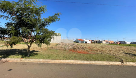 Terreno à venda em Parque Itapê, Itapetininga, SP