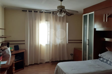 Sobrado à venda com 3 quartos, sendo 1 suíte, em Vila Maria Alta, São Paulo, SP